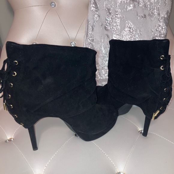 NEW Colin Stuart Black Faux Suede Corset Back Platform Ankle Boots Size 11B - Picture 8 of 9